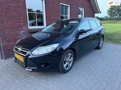 Ford Focus Wagon - 1.0 EcoBoost Edition (Lees tekst)