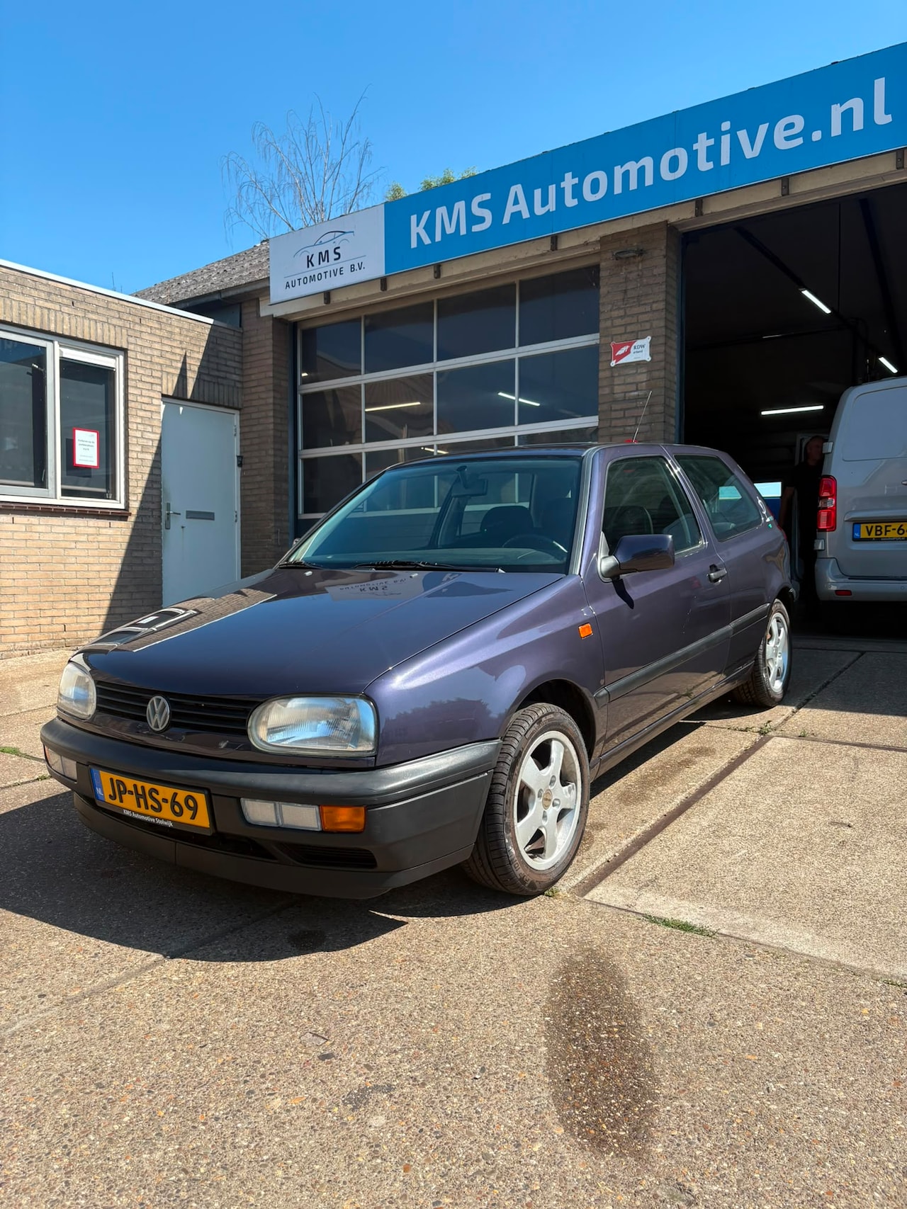 Volkswagen Golf - 1.6 CL Pink Floyd 1994, 87000 km Pink Floyd, Consignatie - AutoWereld.nl