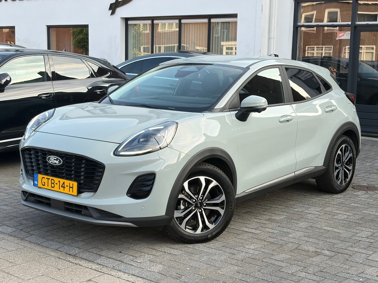 Ford Puma - 1.0 EcoBoost Hybrid Titanium Facelift, Navigatie,Apple Carplay/Android, 360 camera - AutoWereld.nl