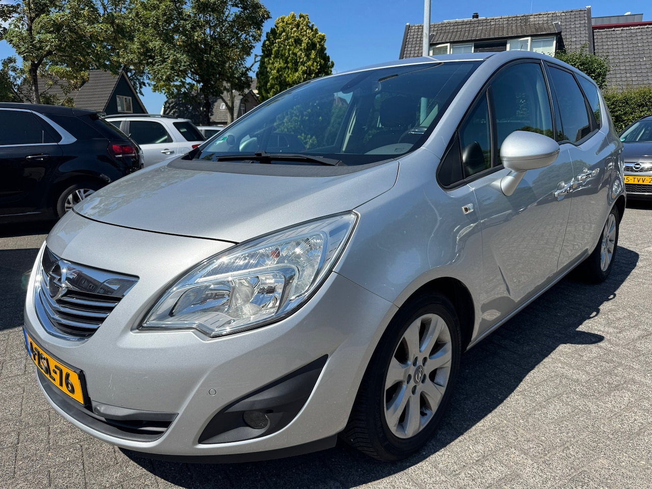 Opel Meriva - 1.4 Turbo Cosmo 1.4 Turbo Cosmo 88kW,Apk 25/6/27,Airco,Cruise,Elek-pakket - AutoWereld.nl