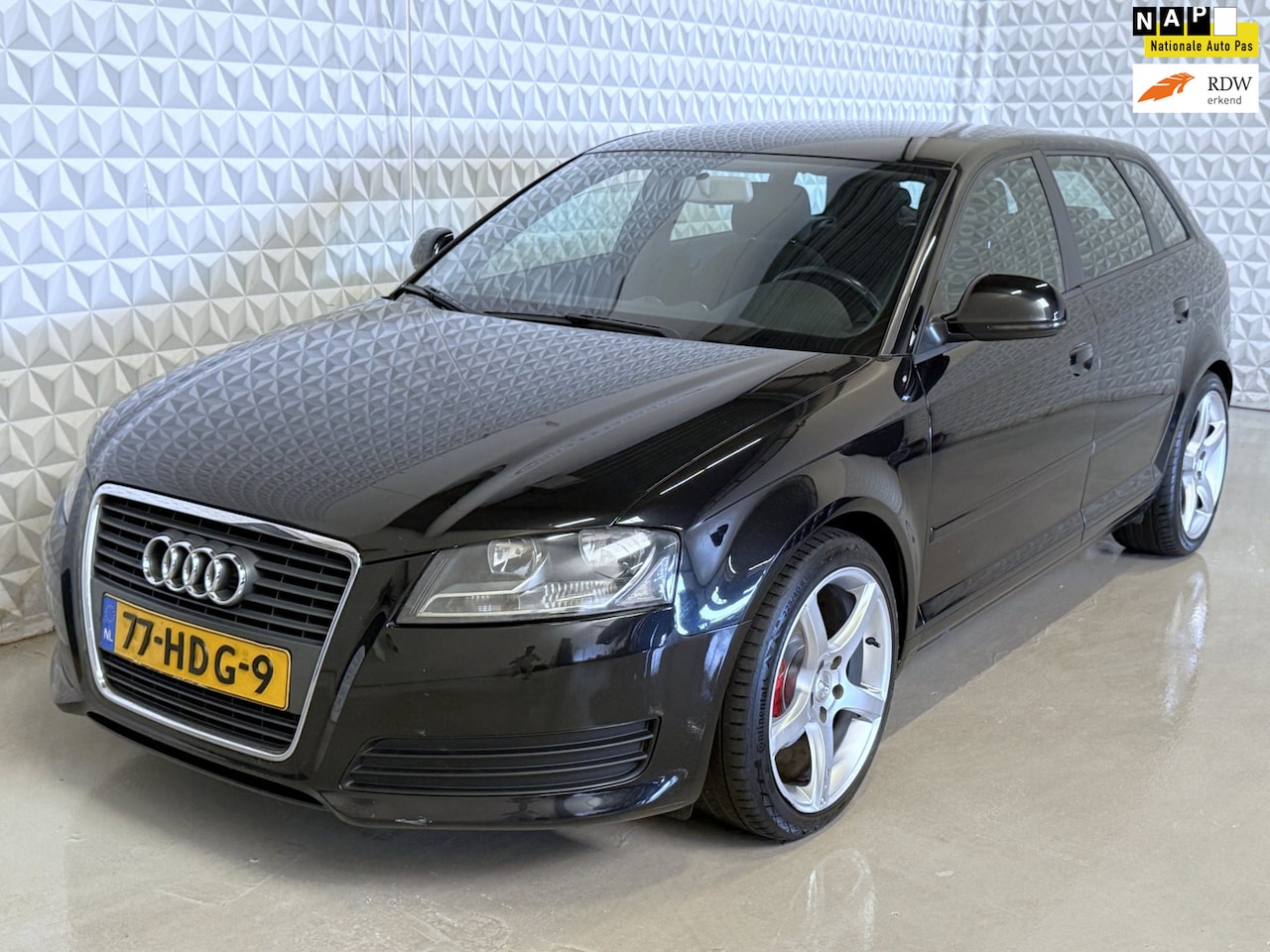 Audi A3 Sportback - 1.4 TFSI Airco Cruise Navigatie TREKHAAK (2008) - AutoWereld.nl