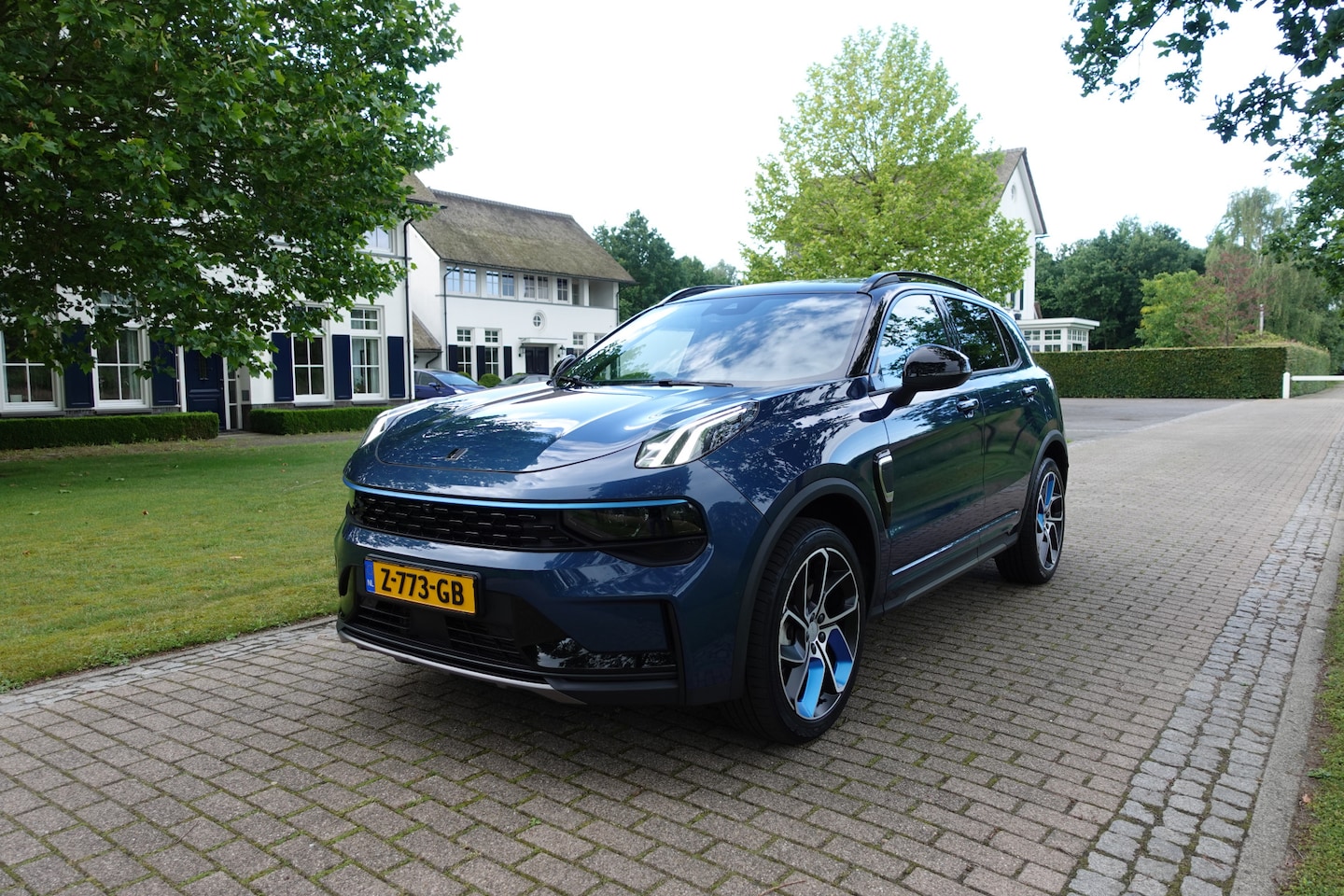 Lynk & Co 01 - 1.5 | 360° Camera | ACC | Stoelverwarming | Panorama dak | - AutoWereld.nl