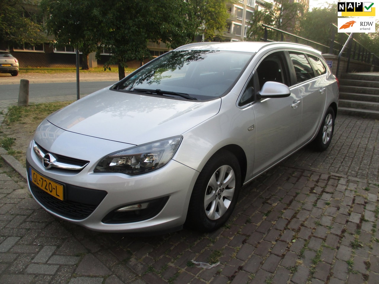 Opel Astra Sports Tourer - 1.4 Turbo Blitz//DEALER ONDERHOUDEN//2E EIGENAAR// - AutoWereld.nl