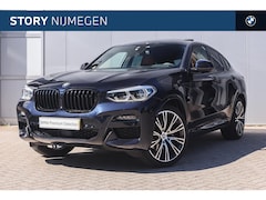 BMW X4 - xDrive30i High Executive M Sport Automaat / Panoramadak / Trekhaak / M sportstoelen / Head