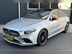 Mercedes-Benz A-klasse - 250 e Premium Plus AMG | PANO | DEALER OH | BTW | DISTRONIC+ | SFEER | TREKHAAK
