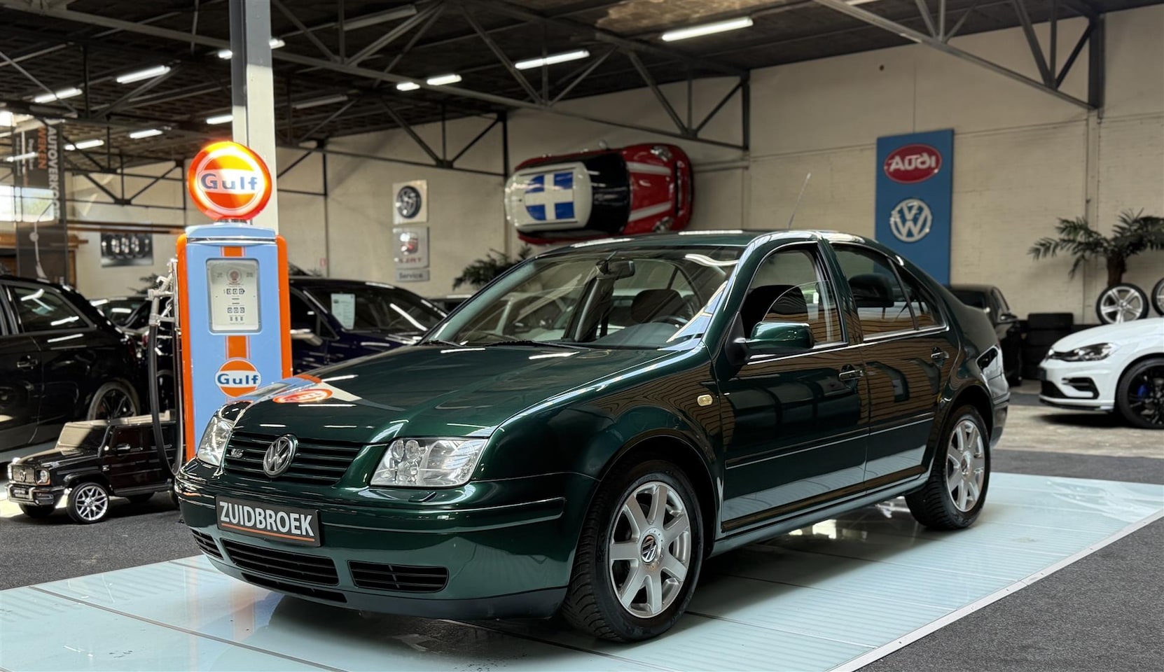 Volkswagen Bora - 2.3 V5 Highline | Clima | Nette Auto | Stoelverwarming - AutoWereld.nl