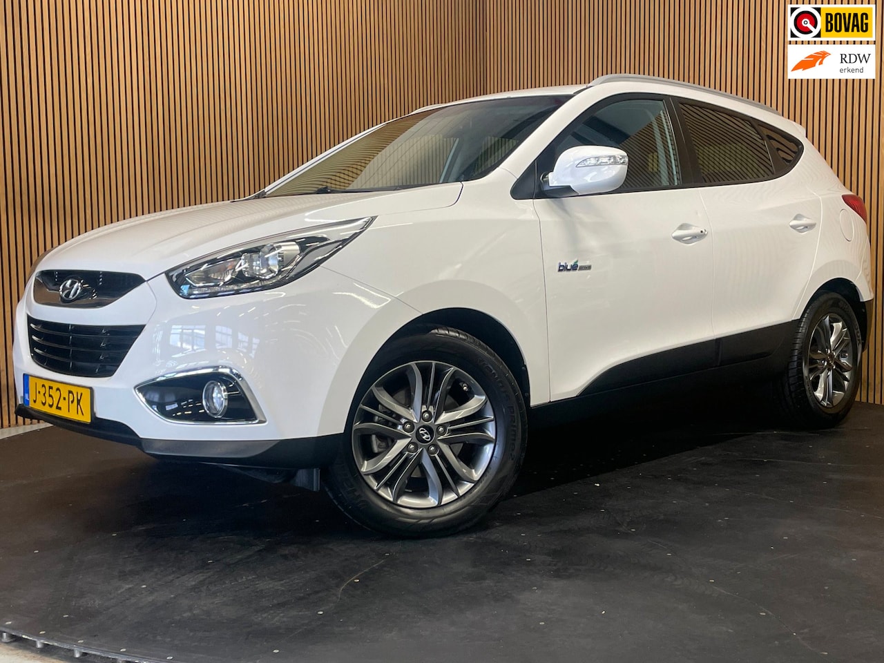 Hyundai ix35 - 1.6i GDI|135 PK|1/2 LEDER|NAVIGATIE|CAMERA|CLIMATE, CRUISE CONTROL|STOELVERWARMING V+A|BLU - AutoWereld.nl