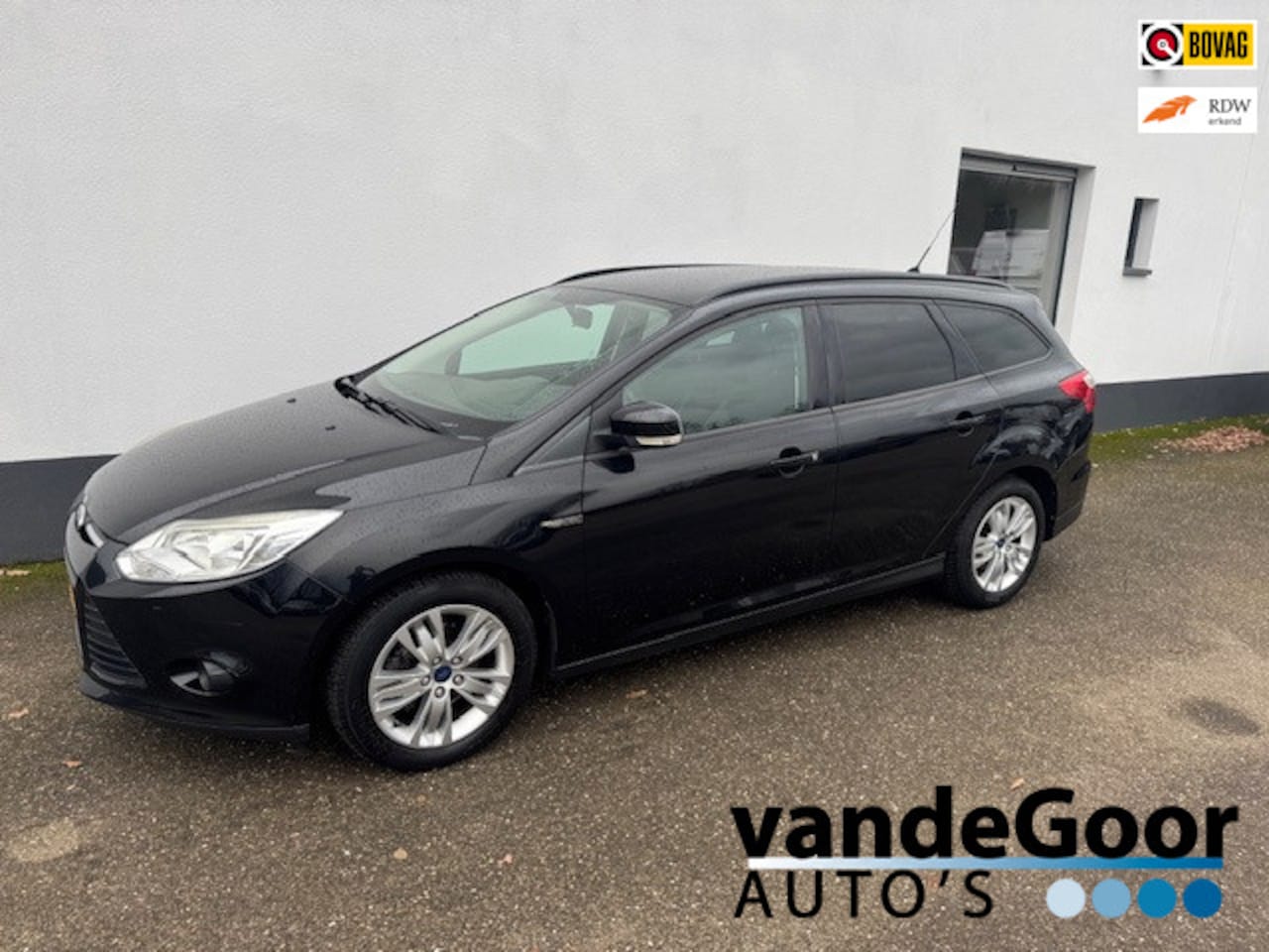 Ford Focus Wagon - 1.0 EcoBoost Trend 1.0 EcoBoost Trend, '13, 167000 km, MOTOR DEFECT ! - AutoWereld.nl