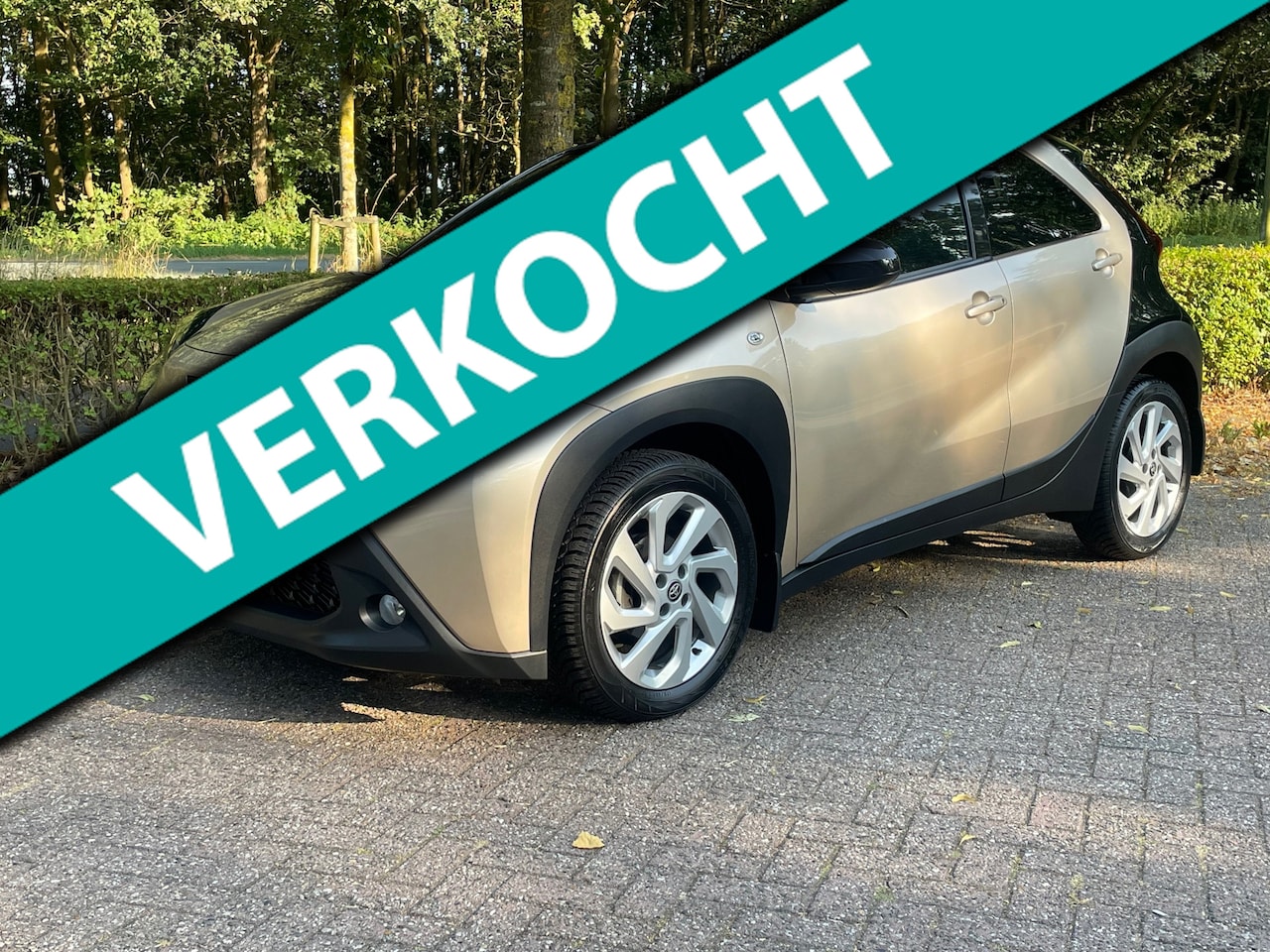 Toyota Aygo X - 1.0 VVT-i|Automaat|Envy|Airco|Carplay|Stoelver|Autopilot|Camera - AutoWereld.nl