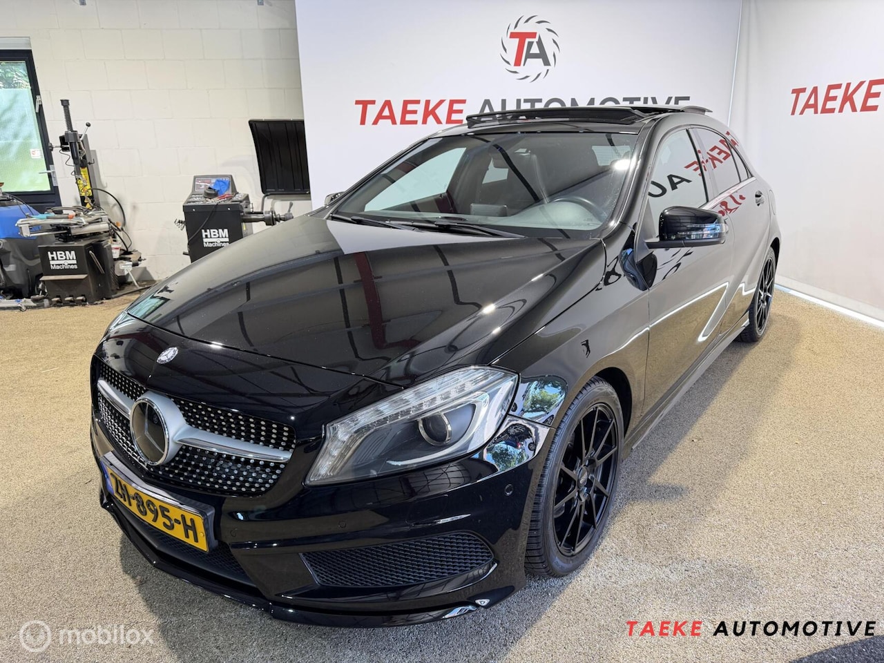 Mercedes-Benz A-klasse - 200 Prestige AMG/AUT/CLIMA/CRUISE/PANO - AutoWereld.nl