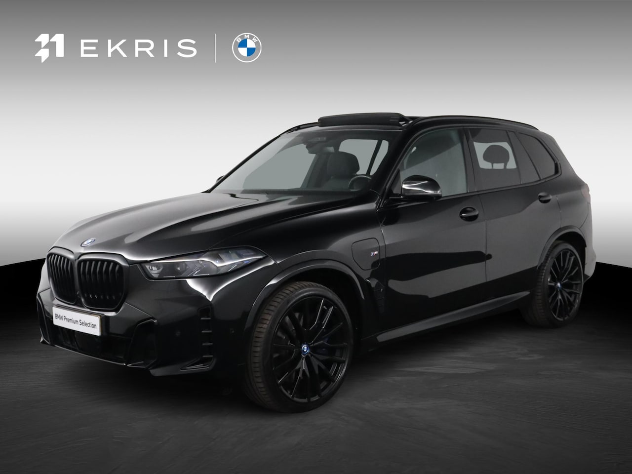 BMW X5 - xDrive50e | Comfortstoelen | Panoramadak | SoH 100% | Trekhaak | Soft-Close | Stoelventila - AutoWereld.nl