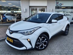 Toyota C-HR - 1.8 Hybrid Executive | Trekhaak | Sensoren v/a | Android Auto