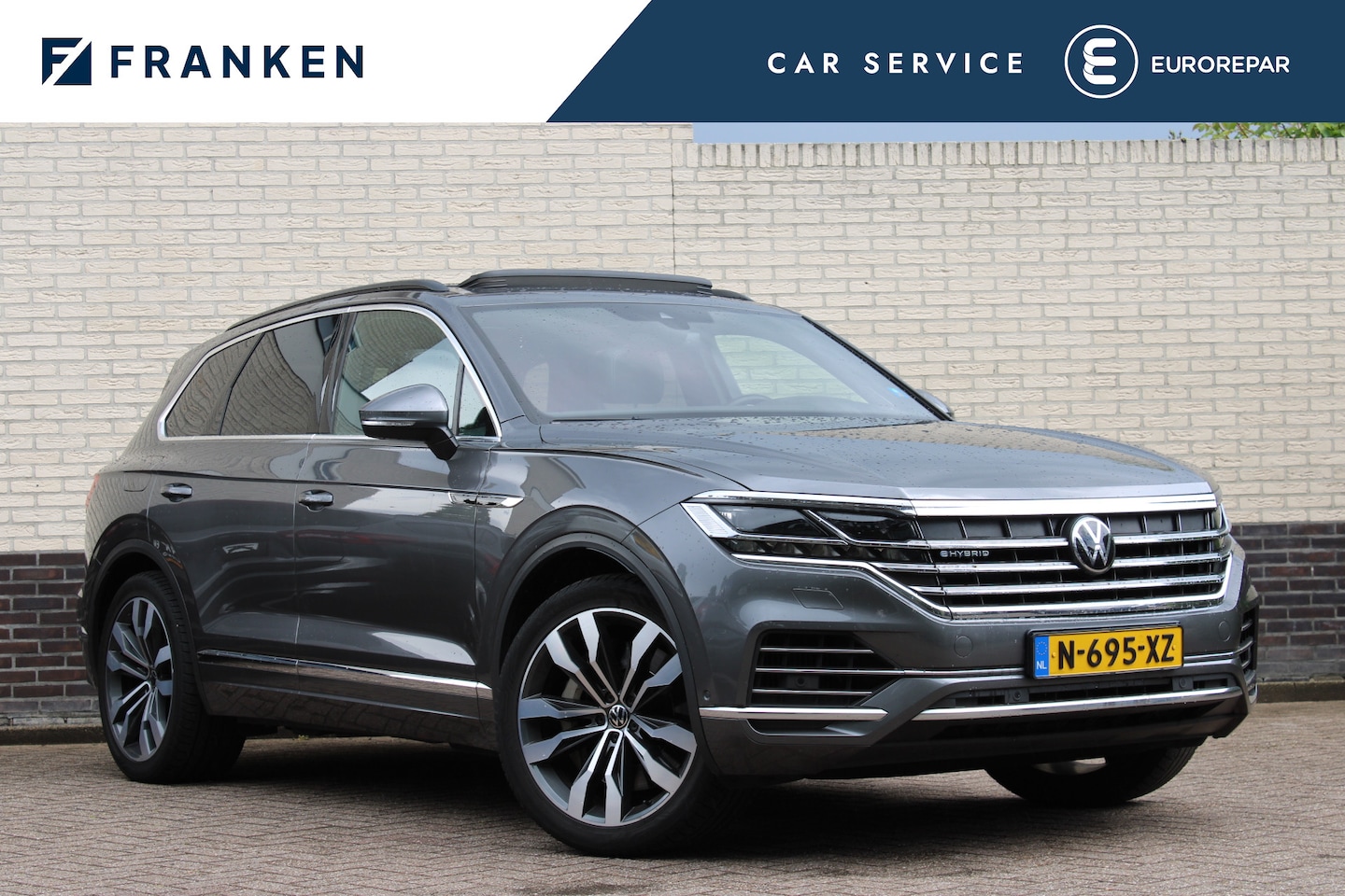 Volkswagen Touareg - 3.0 TSi eHybrid Elegance | Luchtvering | Trekhaak | Memory | Head-Up | Panoramadak - AutoWereld.nl