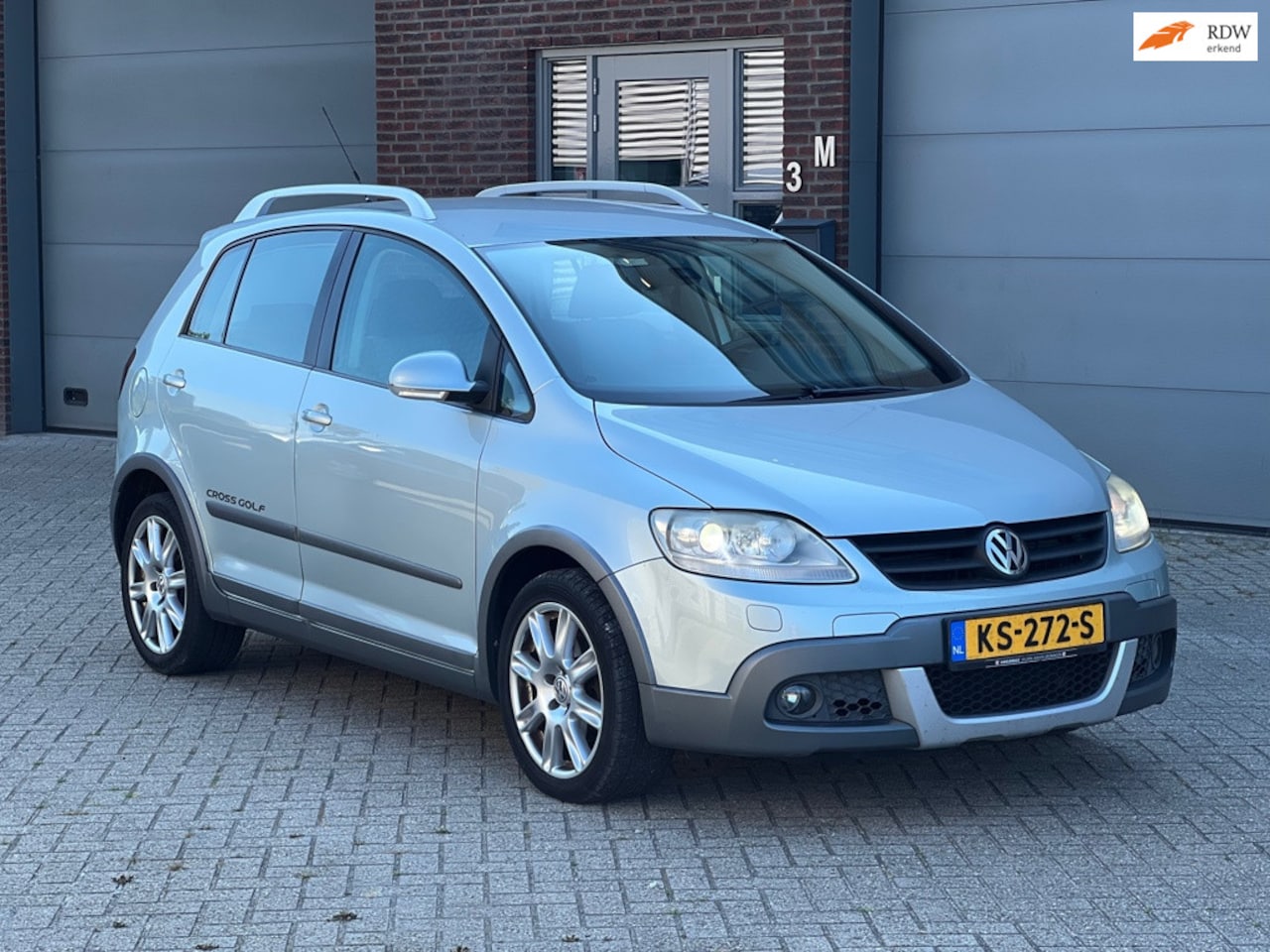Volkswagen Golf Plus - Cross|Luxe|Sportief|Climate control - AutoWereld.nl