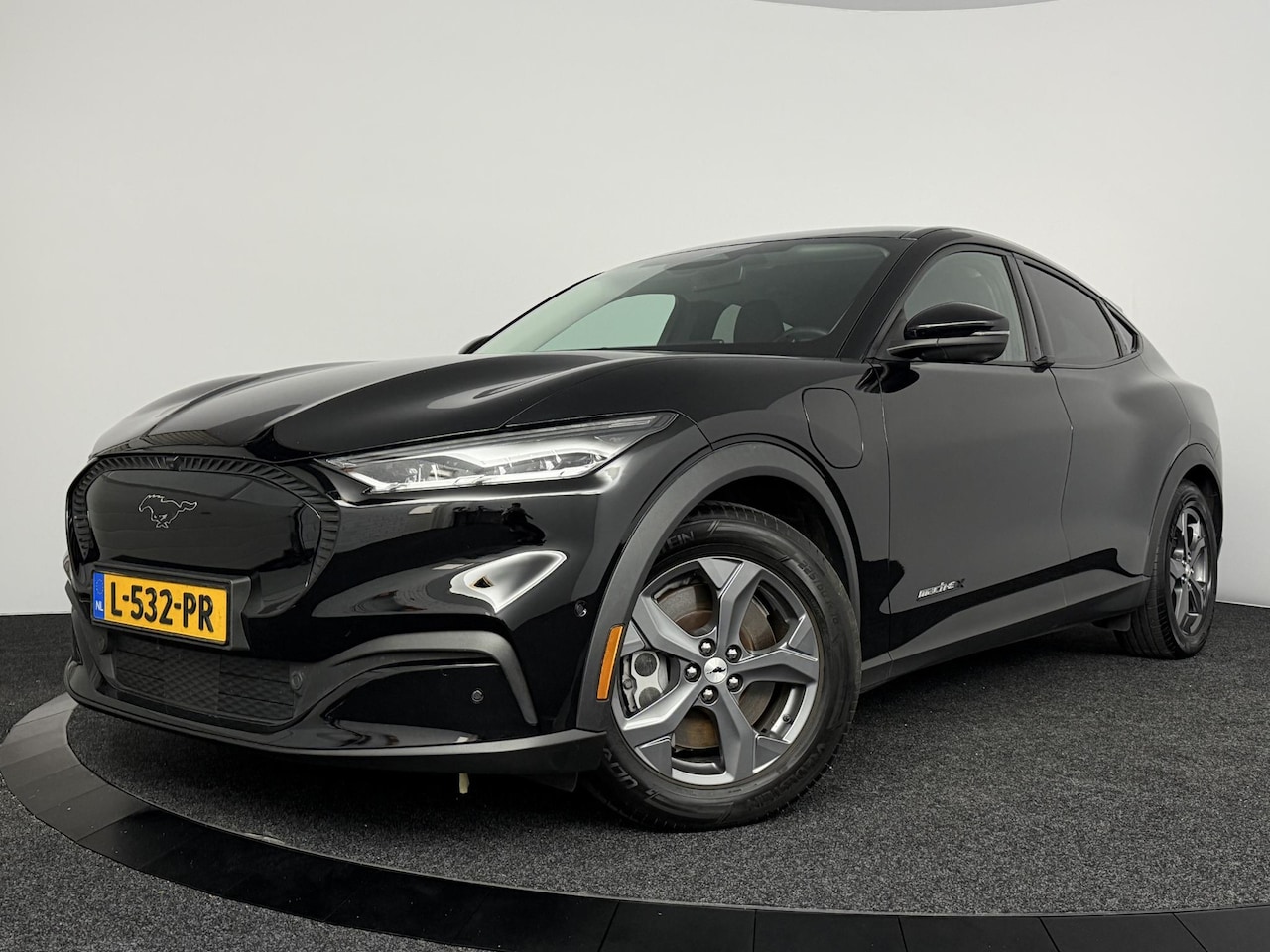 Ford Mustang Mach-E - Extended RWD 98 kWh - AutoWereld.nl
