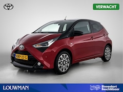 Toyota Aygo - 1.0 VVT-i x-cite *automaat | Parkeersensoren voor+achter | Half lederen bekleding | Airco
