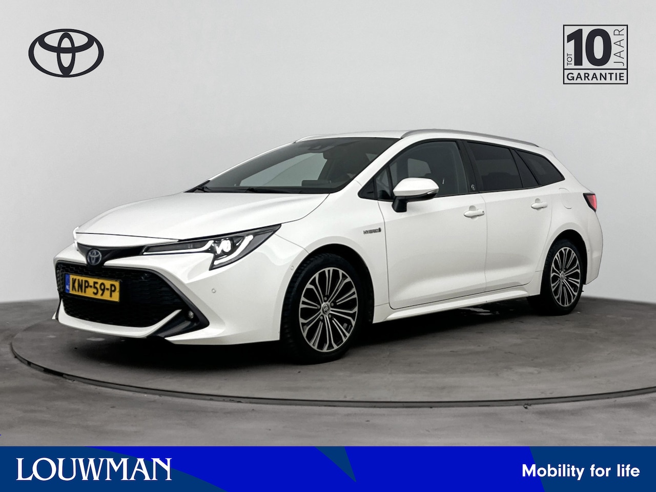Toyota Corolla Touring Sports - 2.0 Hybrid Dynamic | Voorruit-Stuur-Stoelverwarming | Blindspot | Onderweg-naar-dealer - AutoWereld.nl