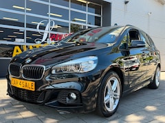 BMW 2-serie Active Tourer - 218i M- Sport - Navigatie I Airco I Sport pakket I LED I PDC I Trekhaak I Dealer onderhoud