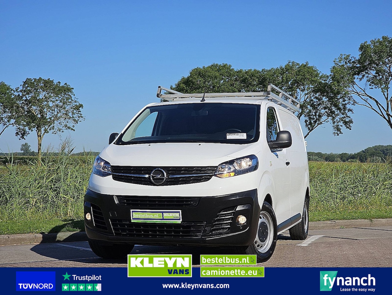 Opel Vivaro - 1.5 L2 NAP Euro6 3-Zits! - AutoWereld.nl