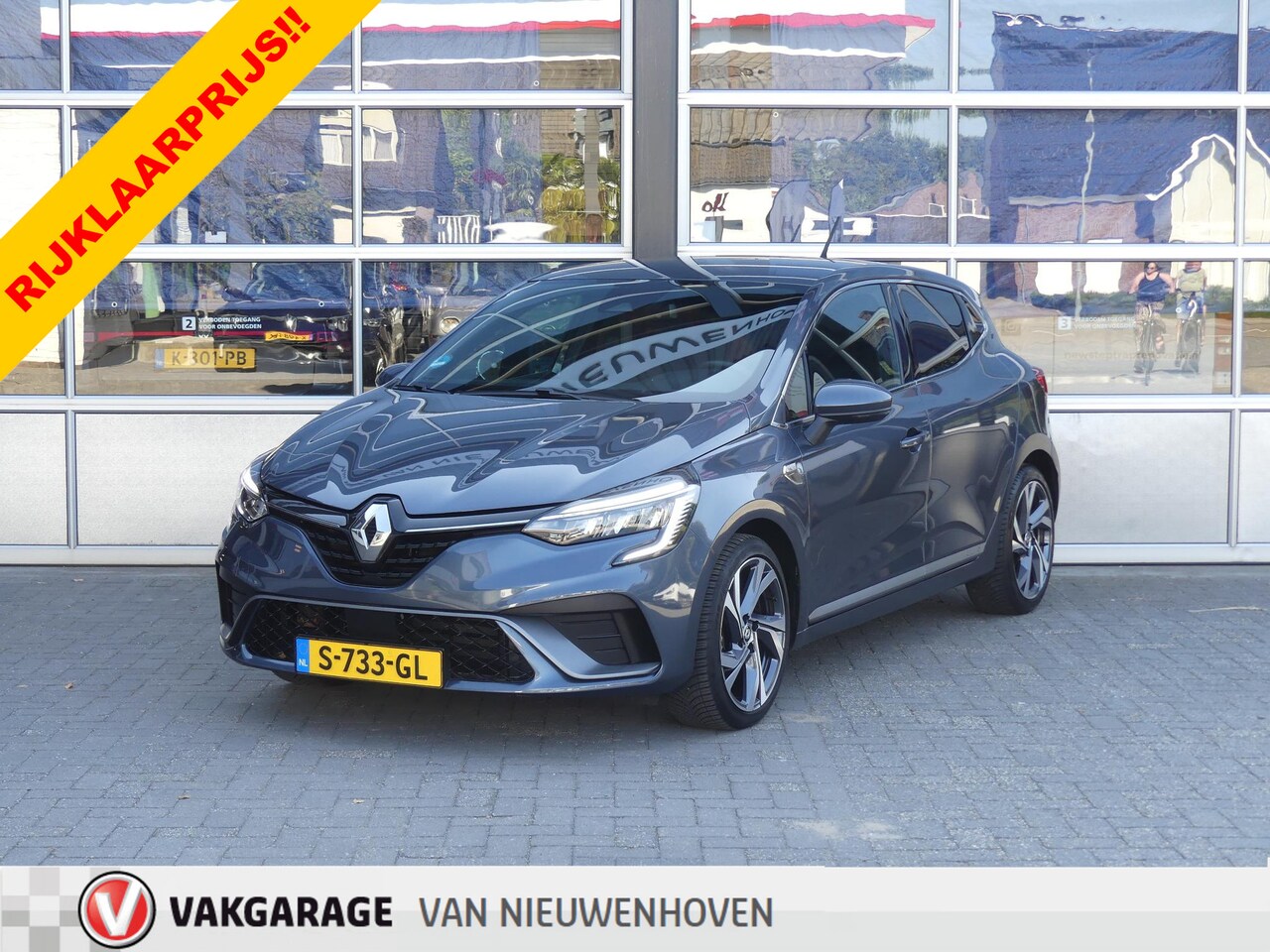 Renault Clio - 1.6 E-Tech Hybrid 140 R.S. Line *t/m 10de bouwjaar garantie! - AutoWereld.nl