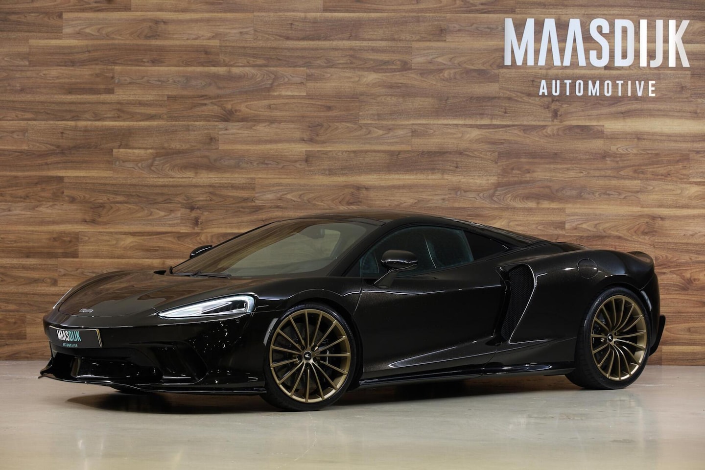 McLaren GT - 4.0 V8|MSO Fire Black|Lift|B&W|Keramisch|Panorama| - AutoWereld.nl