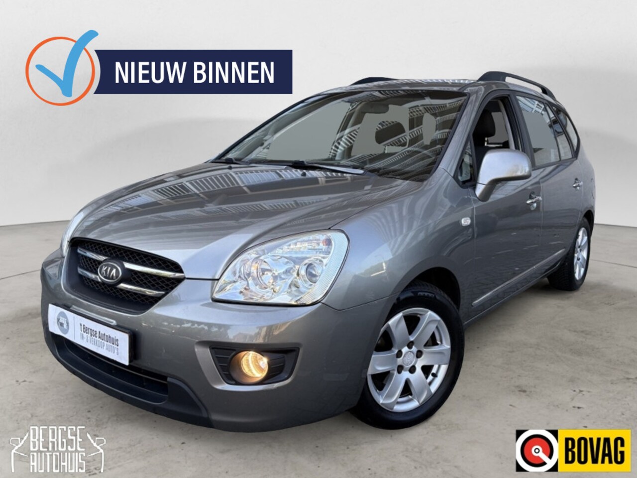 Kia Carens - 2.0 CVVT X-ecutive Cruise Ecc Pdc Lmv - AutoWereld.nl
