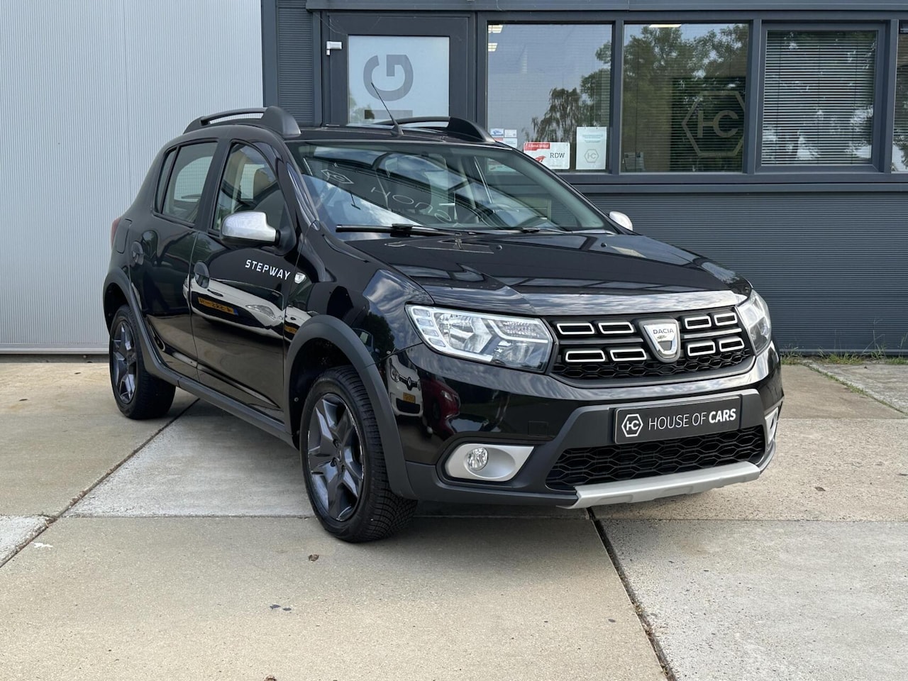 Dacia Sandero Stepway - 0.9 TCe SL Airco Cruise Navi LED NAP - AutoWereld.nl
