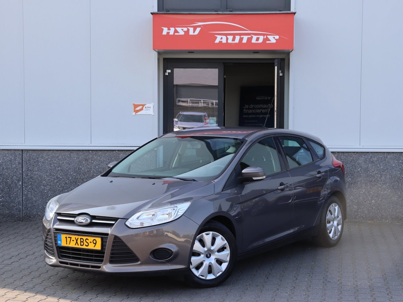 Ford Focus - 1.0 EcoBoost Lease Trend navi 4-deurs org NL - AutoWereld.nl