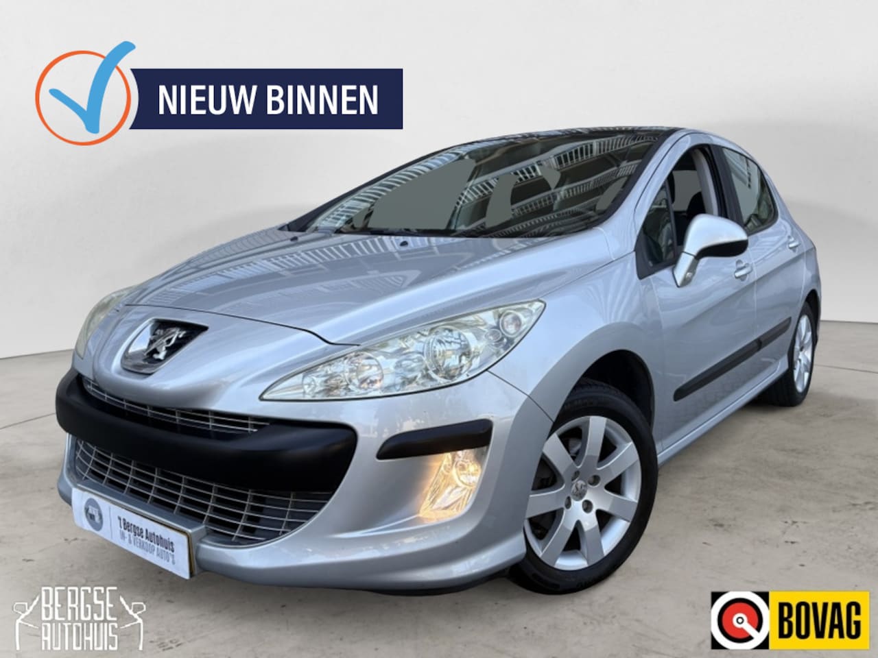Peugeot 308 - 1.6 VTi XS 120PK PANO CRUISE TREKHAAK - AutoWereld.nl