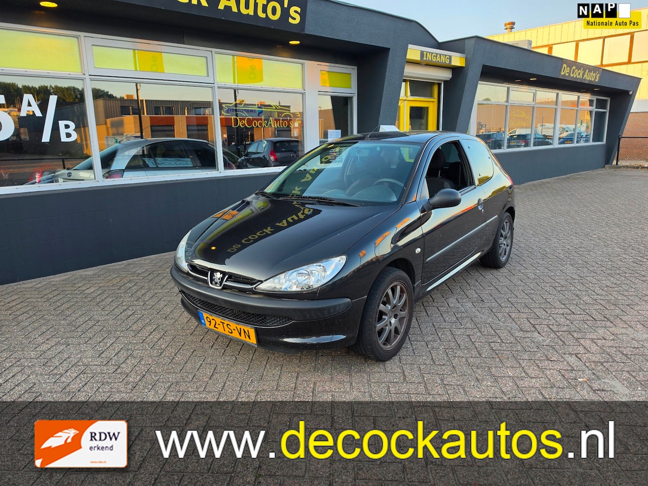 Peugeot 206 - 1.4 One-line/ APK 04-2027 - AutoWereld.nl