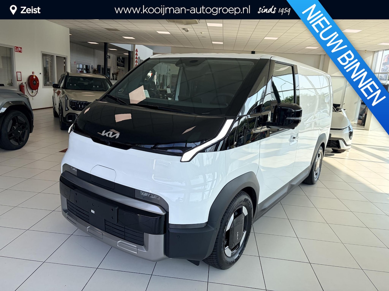 Kia PV5 - Cargo L2H1 3D Elite Executive 71.2 kWh | Direct leverbaar | Financial lease 2.99% | 360-gr - AutoWereld.nl