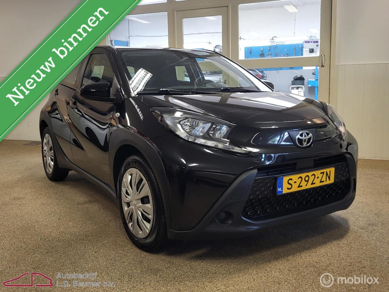 Toyota Aygo X - 1.0 VVT-i MT Play *NL, ANDROID, CAMERA, RIJKLAARPRIJS