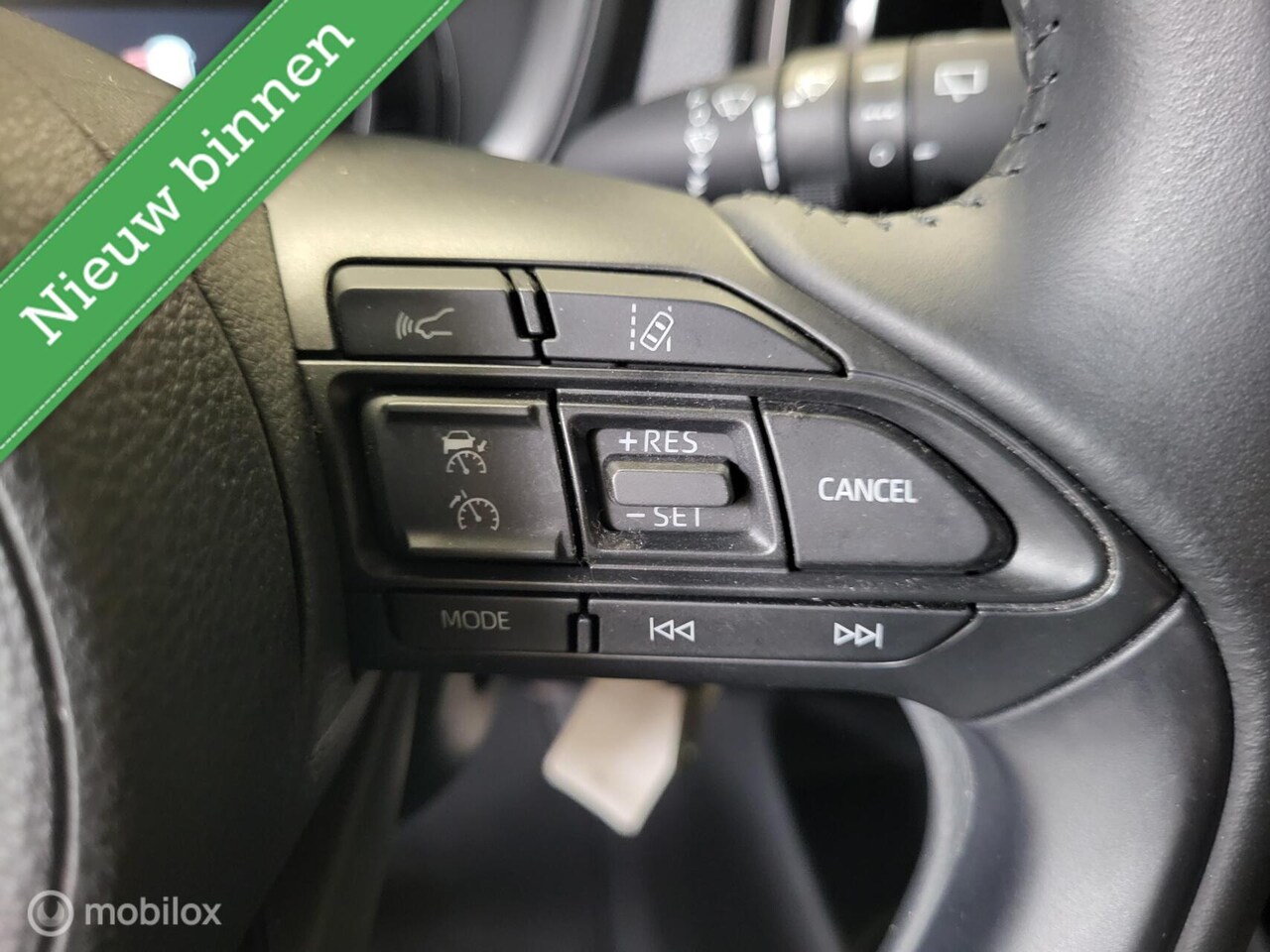 Toyota Aygo X - 1.0 VVT-i MT Play *NL, ANDROID, CAMERA, RIJKLAARPRIJS!*