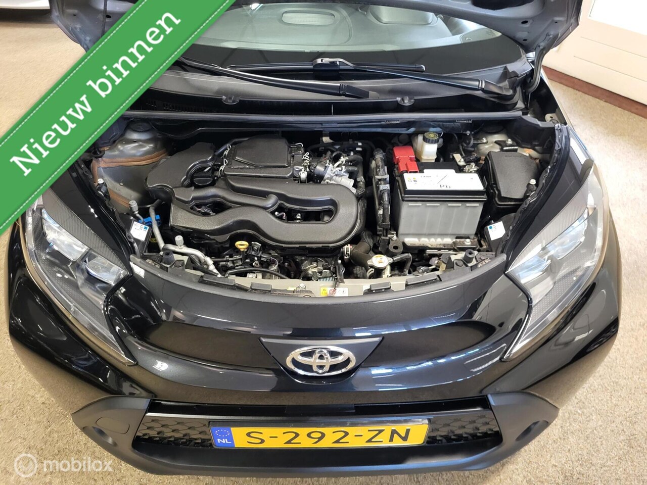 Toyota Aygo X - 1.0 VVT-i MT Play *NL, ANDROID, CAMERA, RIJKLAARPRIJS!*