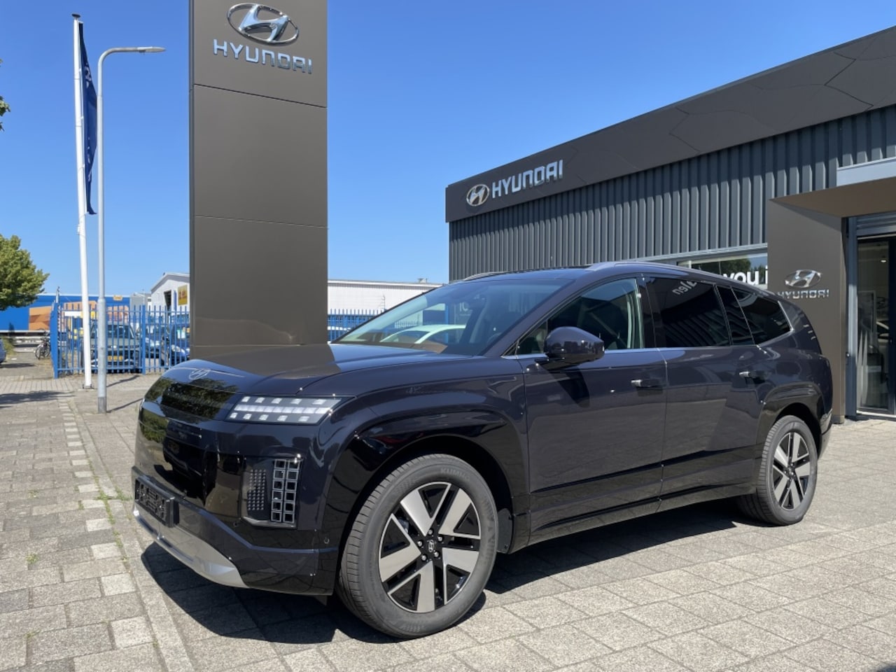 Hyundai IONIQ 9 - Con+ 7p. 110.3 kWh NIEUW*RIJKLAARPRJS* - AutoWereld.nl
