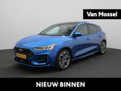 Ford Focus - Hybrid ST Line Style | Panoramadak | 18 inch | Winter Pack | Family Pack | Parking Pack |
