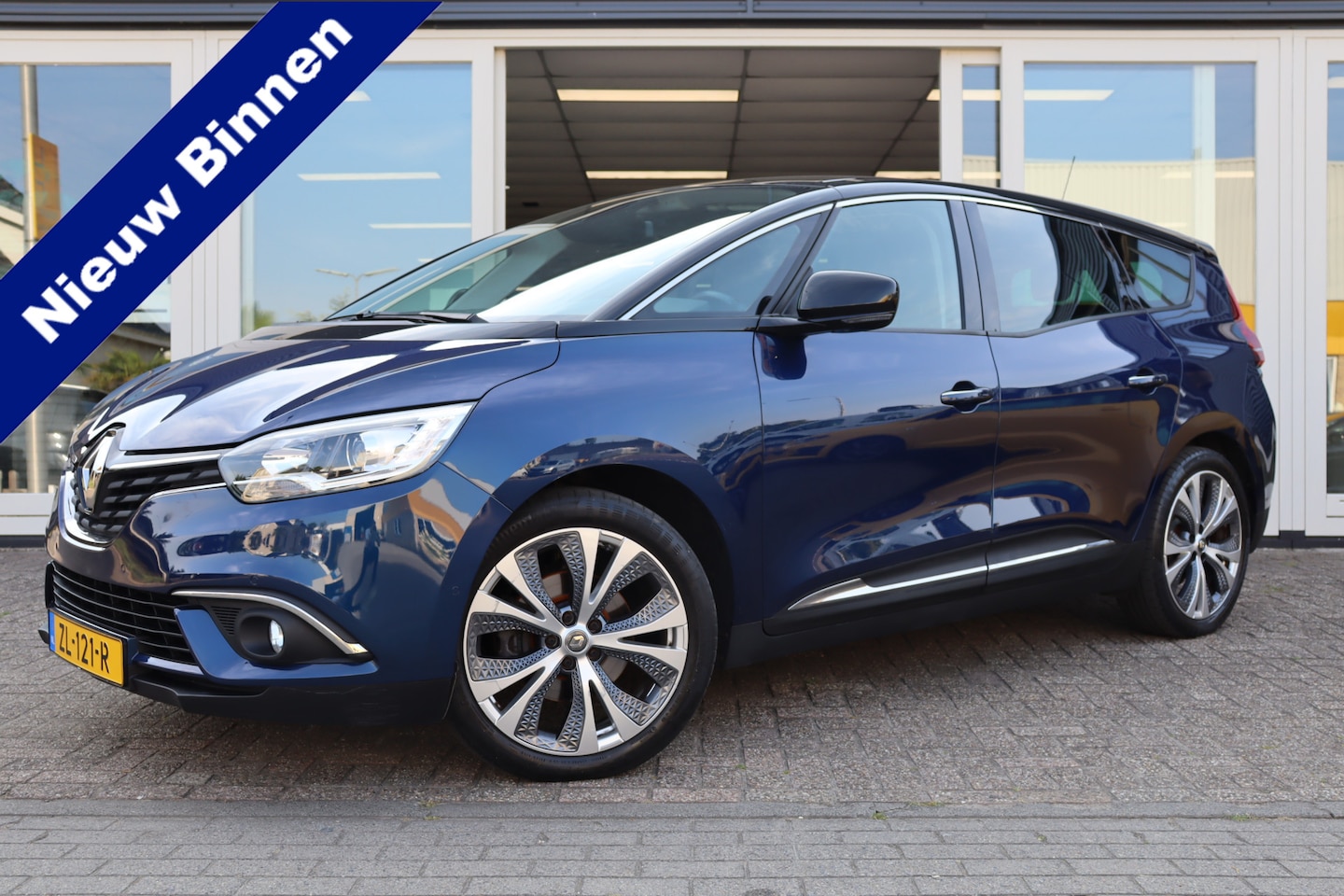 Renault Grand Scénic - 1.3 TCe Intens 7p. 1.3 TCe Intens 7p., Airco, Carplay, Cruise, Camera A, PDC V+A, Trekhaak, Prijs Is Rijklaar - AutoWereld.nl