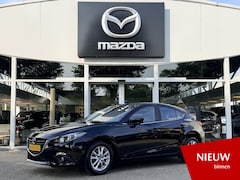Mazda 3 - 3 2.0 Skylease NL-Auto, Dealer Ondh., Navigatie, Apple Carplay / Android Auto, Trekhaak, A