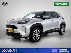 Toyota Yaris Cross - 1.5 Hybrid 115 First Edition | BTW Voertuig | Stoel+stuurverwarming | Draadloze telefoonla