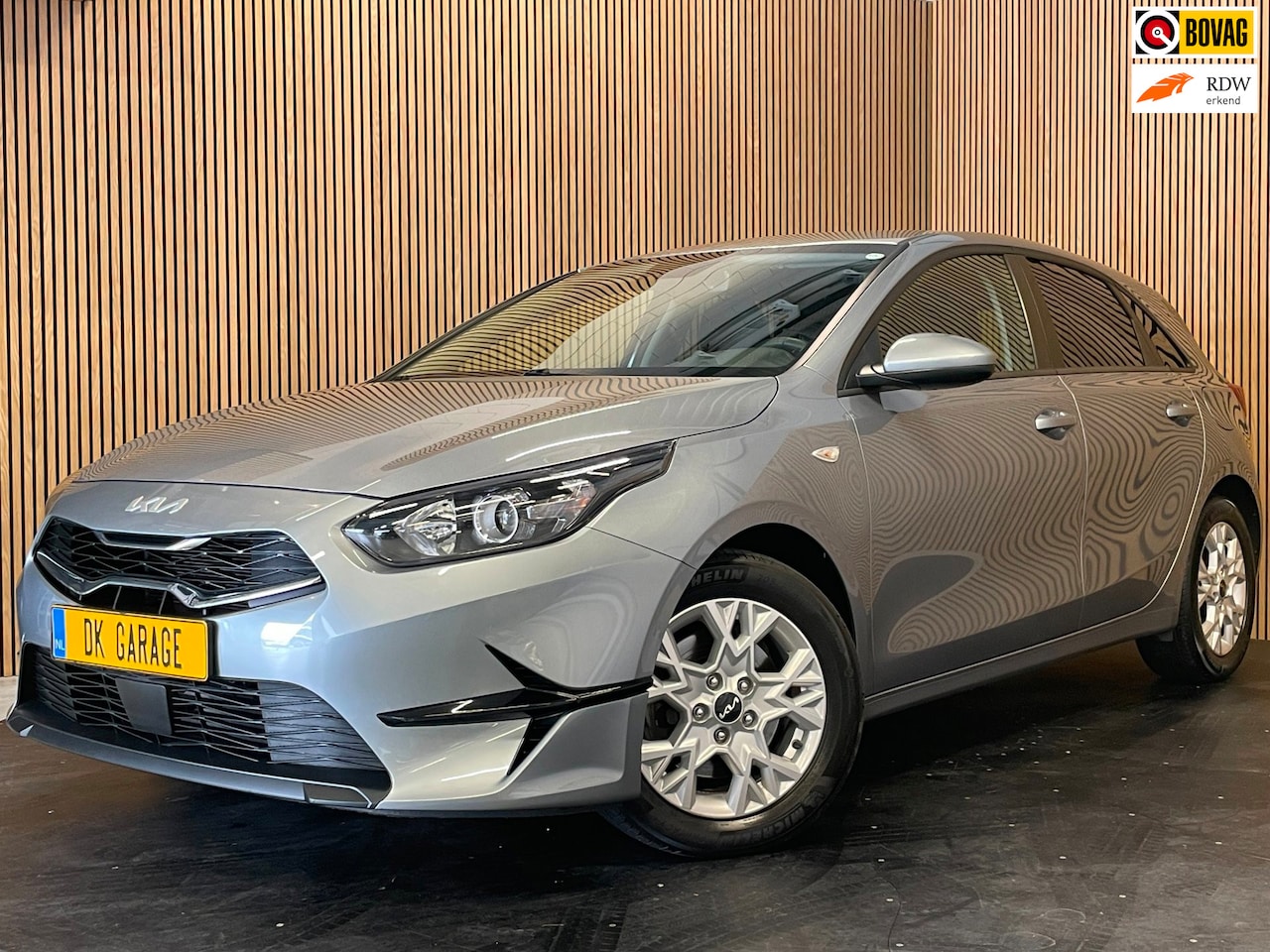 Kia Cee'd - Ceed 1.0 T-GDi DynamicLine|TREKHAAK|APPLE CARPLAY, ANDROID AUTO|STOEL-,STUURVERWARMING|CAM - AutoWereld.nl