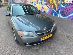 Nissan Almera - 1.5 Tekna airco stereo sport velgen trekhaak 5 deuren rijd heerlijk elektrisch pakket