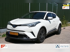 Toyota C-HR - 1.8 Hybrid Premium Excecutive, LEER, NAVIGATIE, CAMERA, LED,