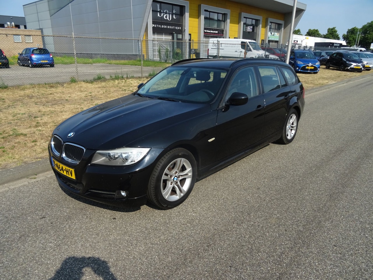 BMW 3-serie Touring - 318i 318i - AutoWereld.nl