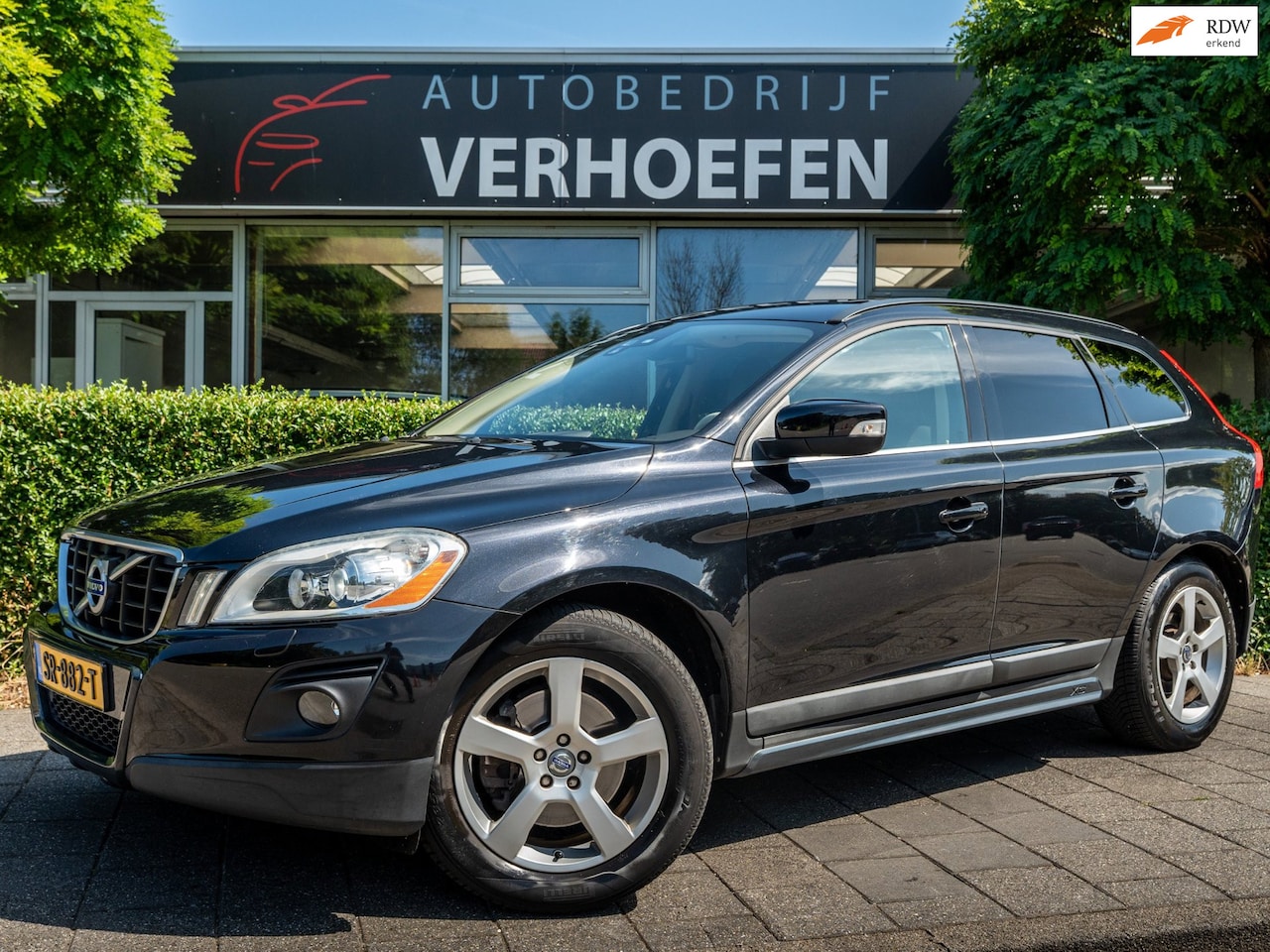 Volvo XC60 - 3.0 T6 AWD Summum | AUTOMAAT | MEMORY SEATS | TREKHAAK | XENON | LEDER | R-DESIGN | CRUISE - AutoWereld.nl