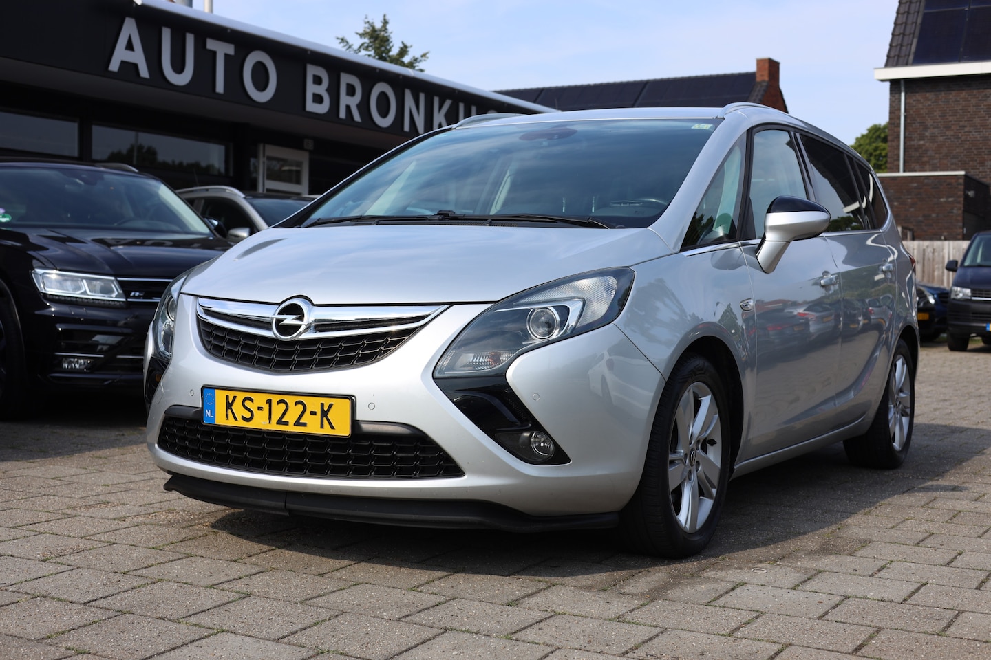 Opel Zafira Tourer - 1.4 BLITZ | 7-PERS | NAVI | CAMERA | LEDER | TREKHAAK - AutoWereld.nl
