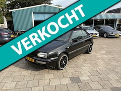 Volkswagen Golf Cabriolet - 1.8