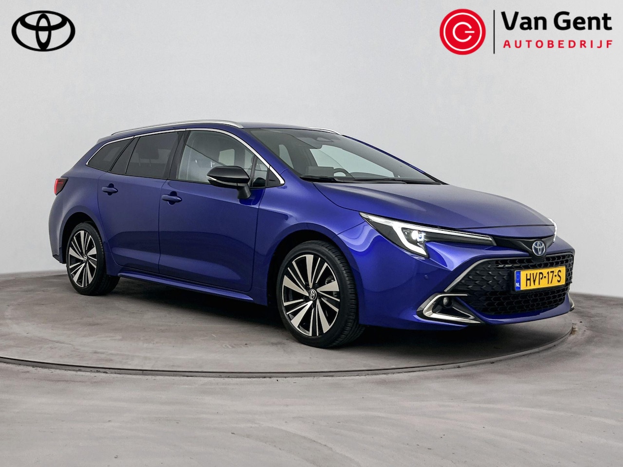 Toyota Corolla Touring Sports - Hybrid 140 Dynamic | Apple Carplay / Android Auto | Stoelverwarming | Parkeersensoren voor - AutoWereld.nl