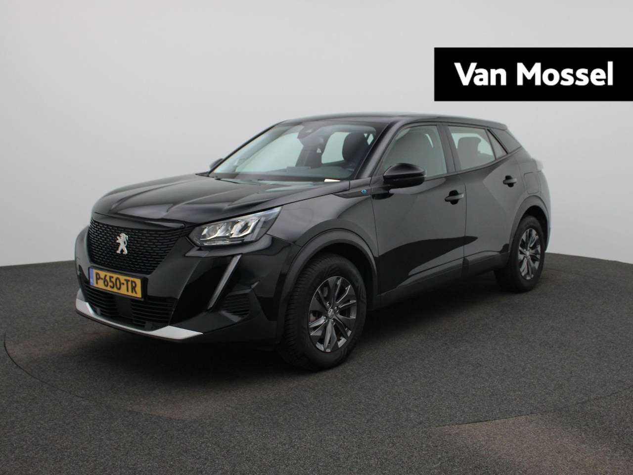 Peugeot e-2008 - EV Active Pack 50 kWh | Cruise Control | Keyless | Apple Carplay/Android Auto | Navigatie - AutoWereld.nl