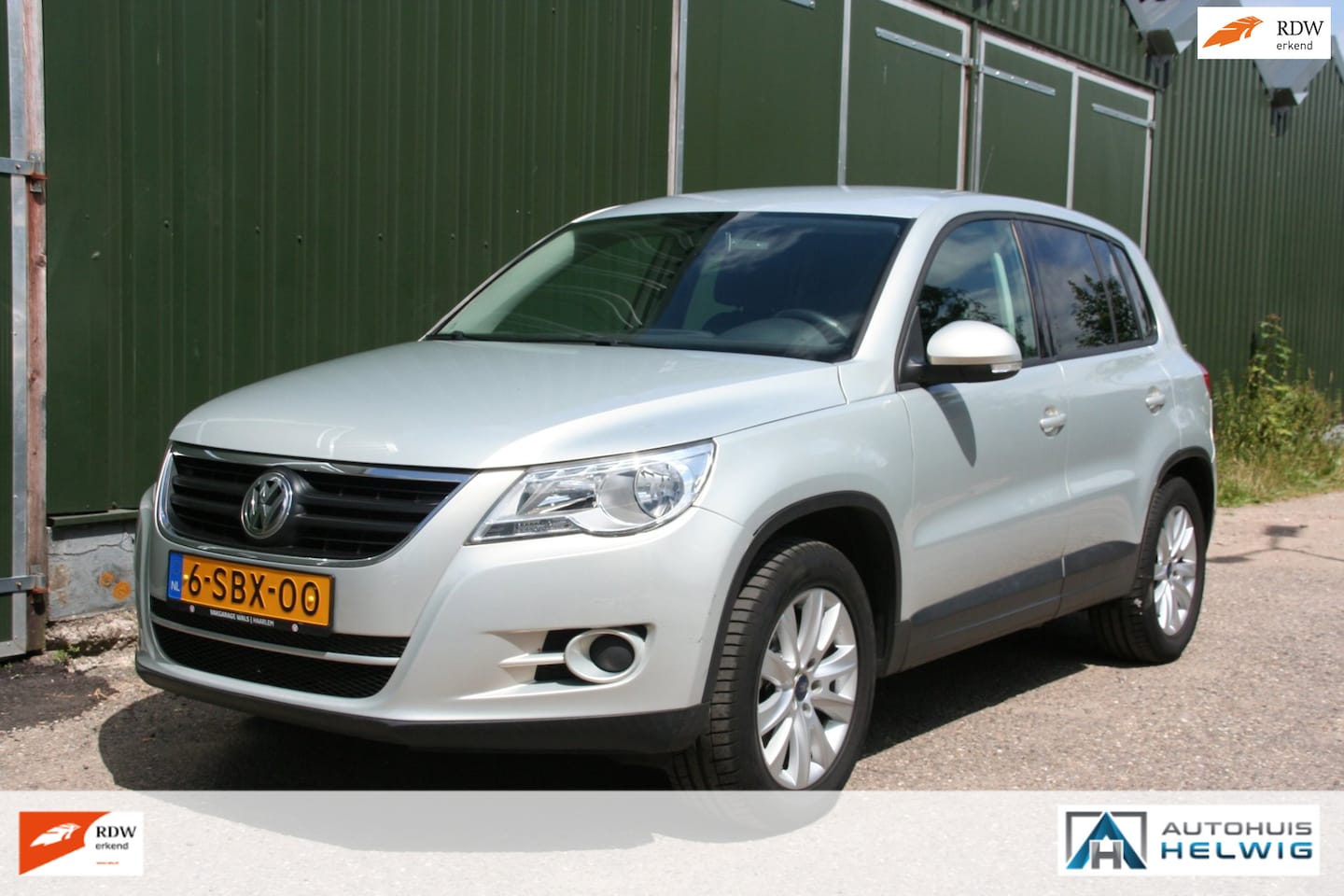 Volkswagen Tiguan - 2.0 TSI Track&Field 4Motion AUTOMAAT, AIRCO, TREKHAAK - AutoWereld.nl