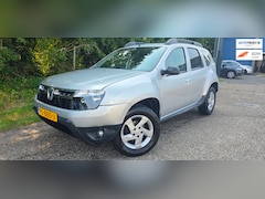 Dacia Duster - 1.6 Lauréate 2wd 105PK Airco Trekhaak Elec pakket